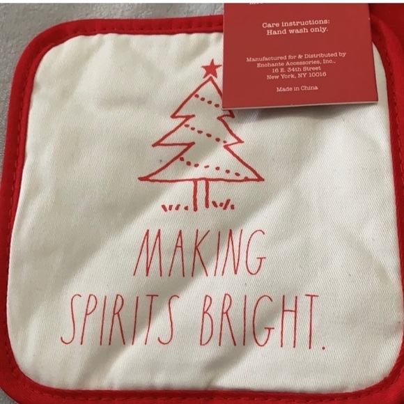 Rae Dunn Other - Rae Dunn Holiday 2 Piece Oven Mitt & Pot Holder Set …